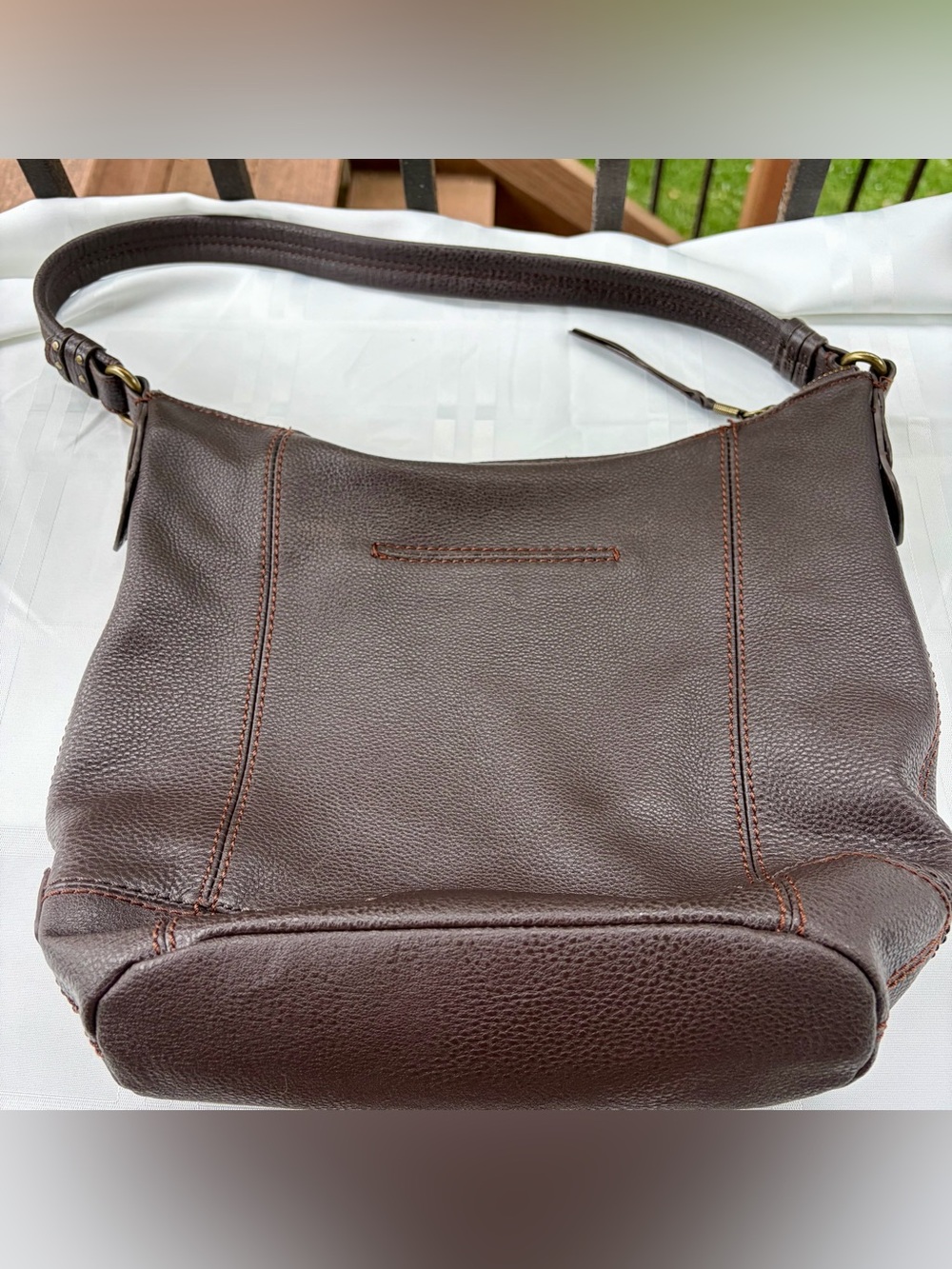 The Sak Dark Brown Pebbled Leather Shoulder Bag - Picture 3 of 7